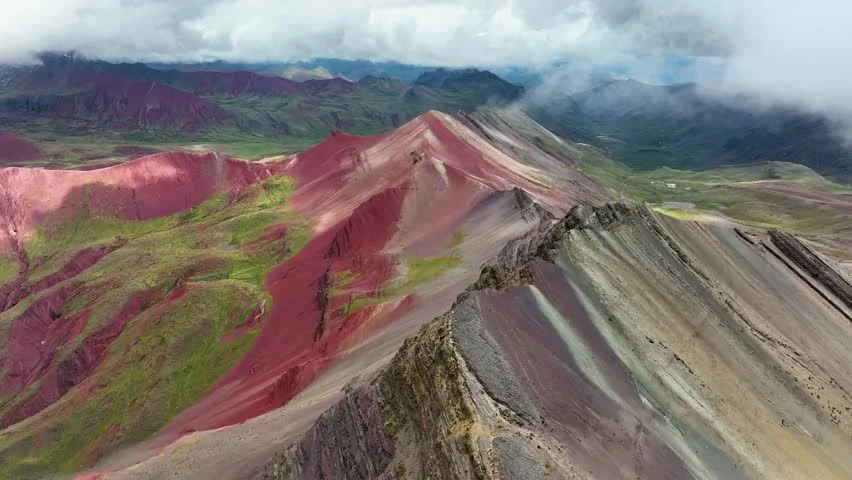 RAINBOW MOUNTAIN TOUR 4