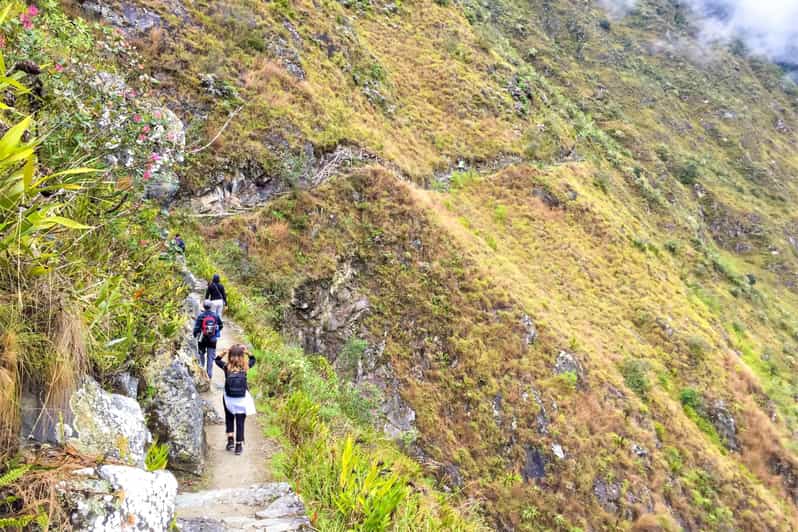 SHORT INCA TRAIL TO MACHU PICCHU 2 Days 1